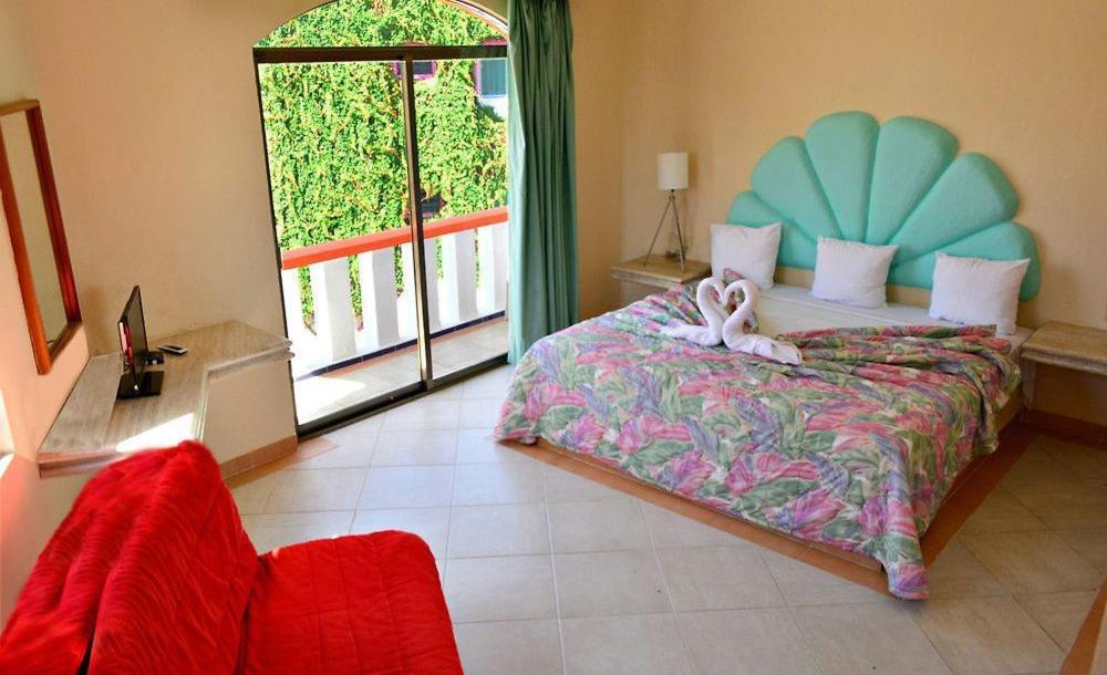 Clara 5Th Avenue Hotel Playa del Carmen Exterior photo